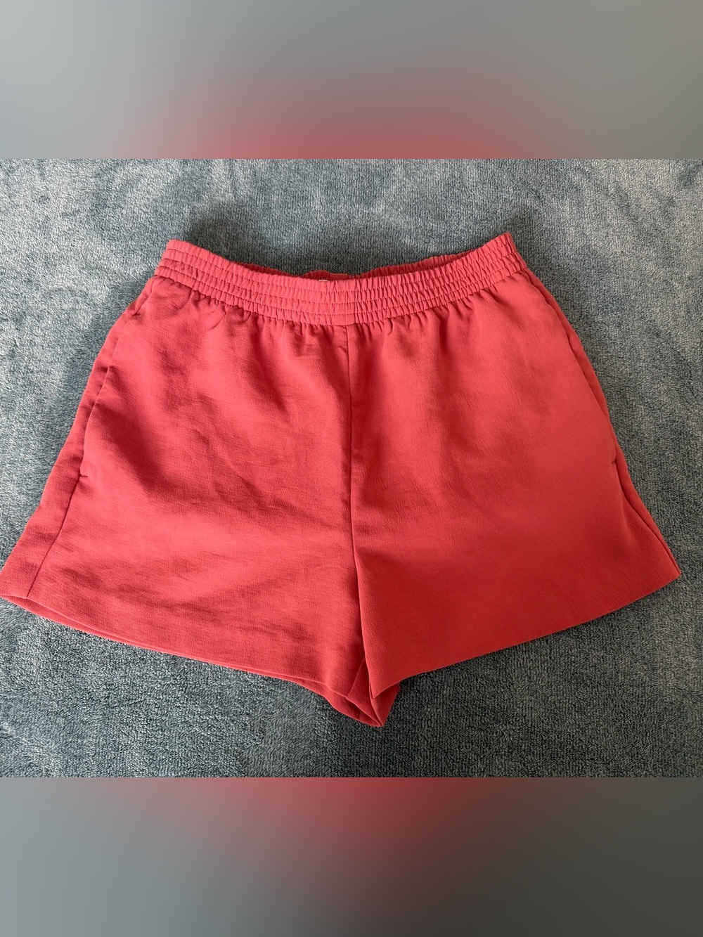 Wilfred Aritzia High-Waisted Gelato 3" Crepette Shorts Size M Resort Classic